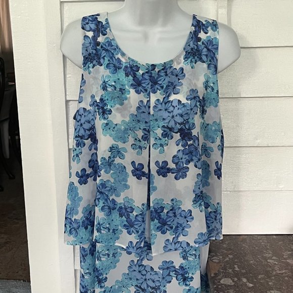 Lex & Madison Sleeveless Sheer Layered Top, Blue and White, Large - Picture 5 of 12